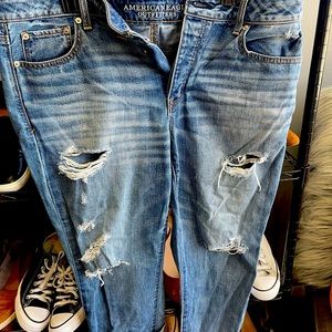 American Eagle Boyfriend Crop Jeans